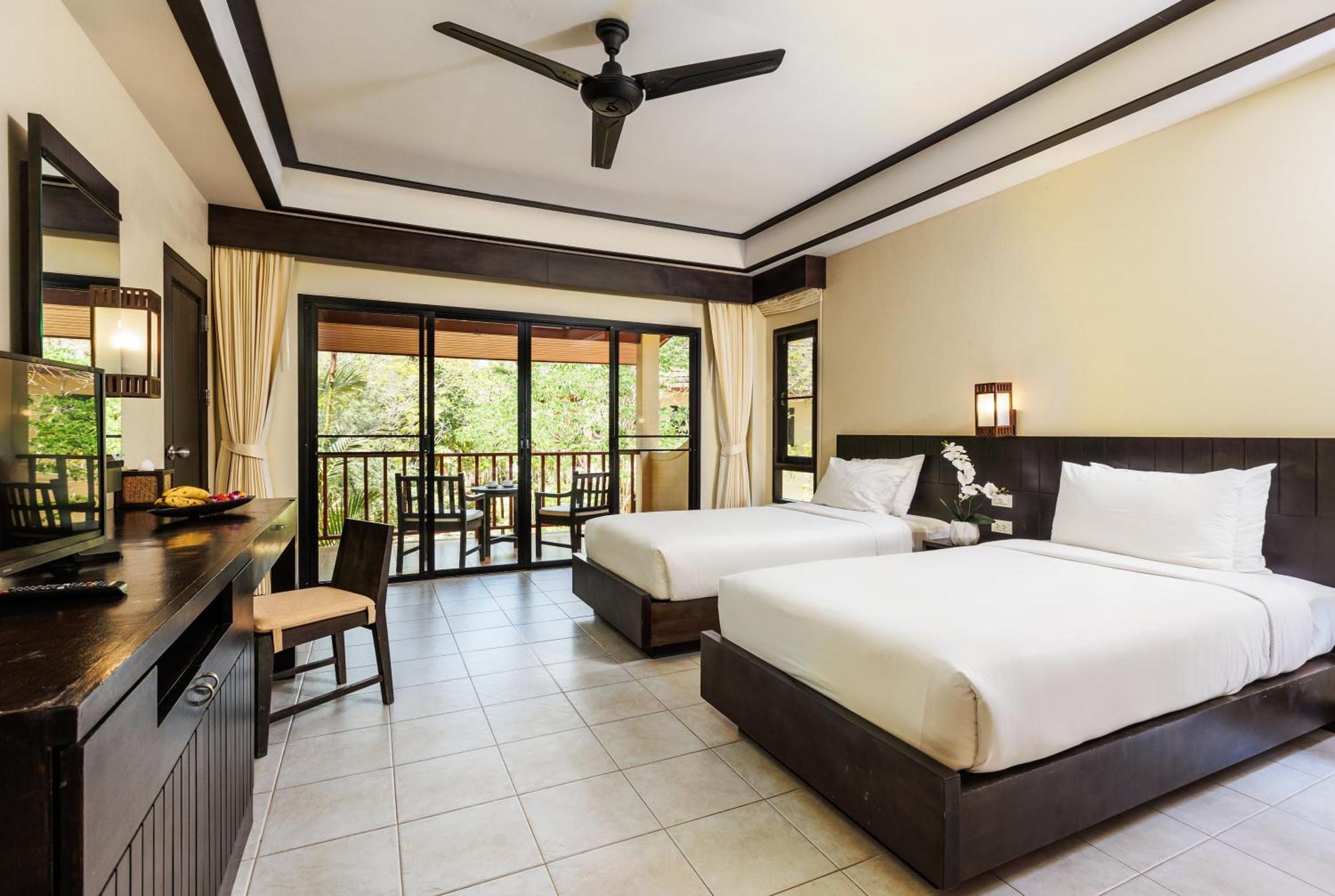 Nang Thong Beach Resort Khaulak Kültér fotó